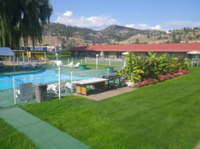 Гостиница Okanagan Seasons Resort  Келоуна